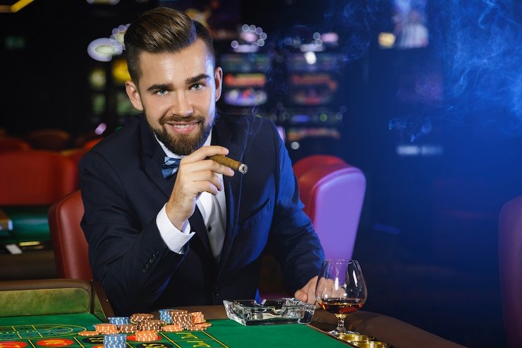 su 24 VIP Baccarat Suite